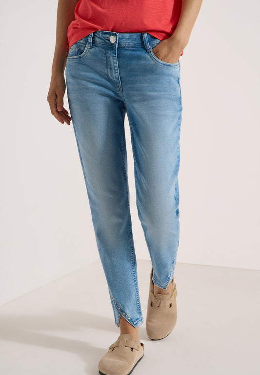 CECIL - Straight Leg Jeans mit Nietendetails - Farbe: light blue washed