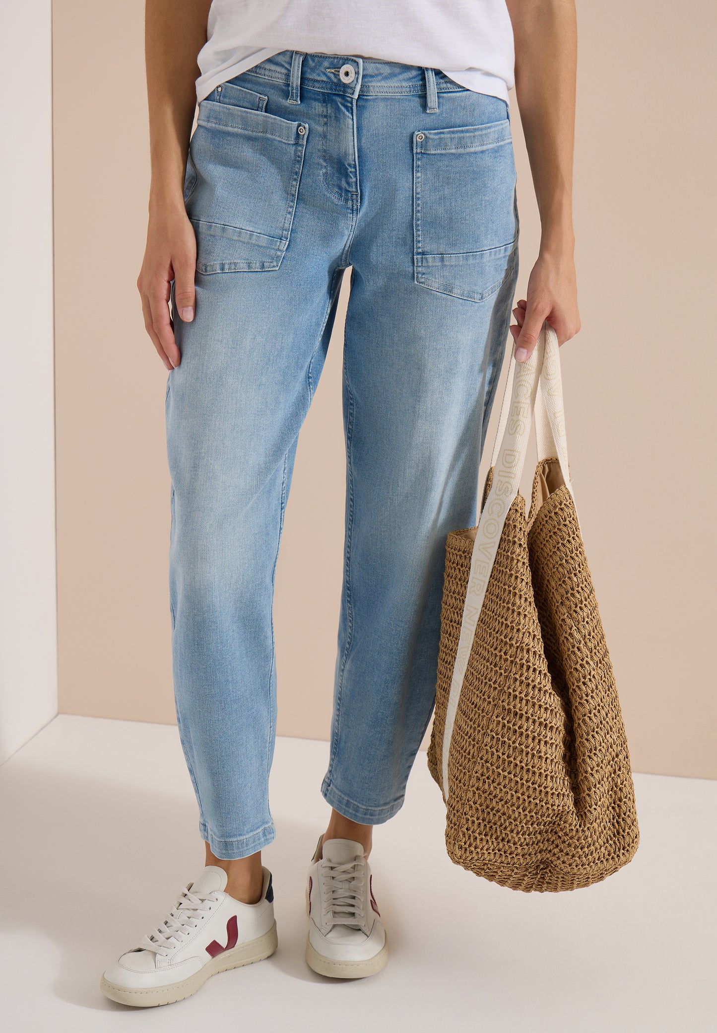 CECIL - Barrel Leg Jeans mit aufgesetzten Taschen - Farbe: light blue used wash
