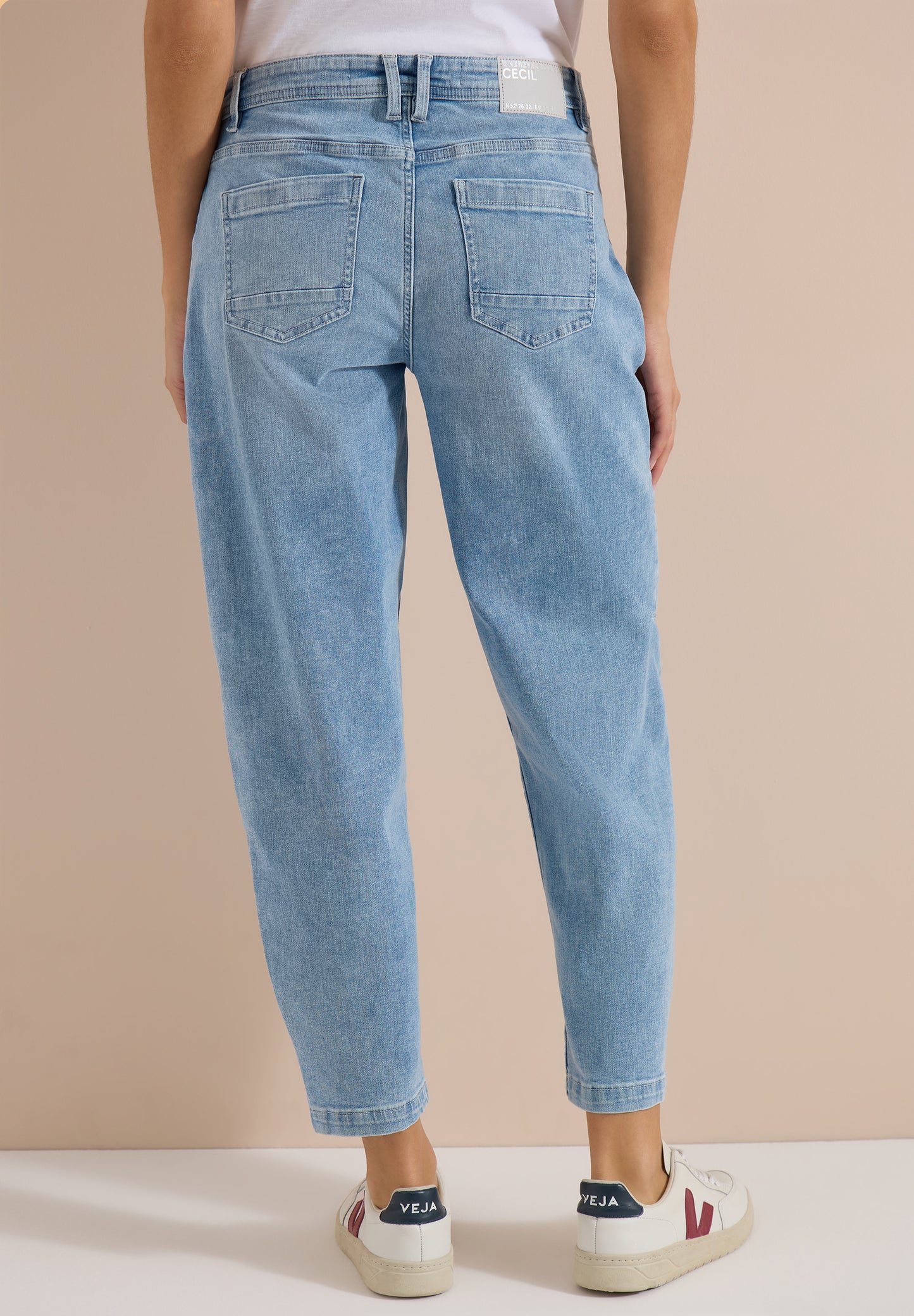 CECIL - Barrel Leg Jeans mit aufgesetzten Taschen - Farbe: light blue used wash