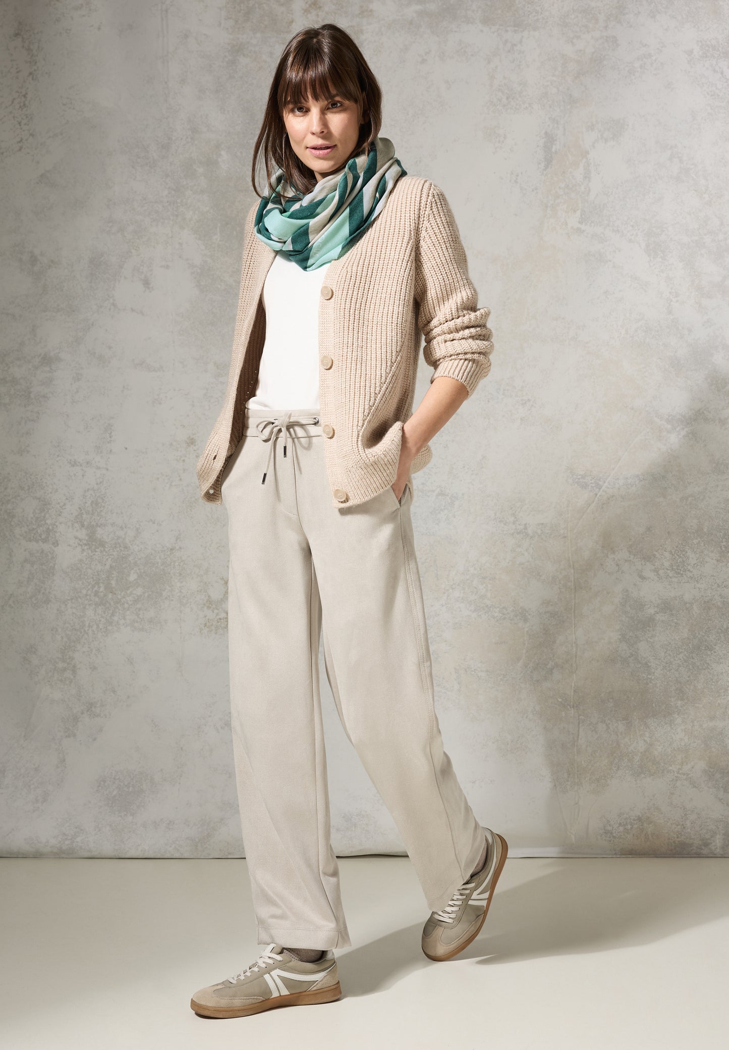 CECIL Gemusterter Loop Schal - Farbe: desert beige melange