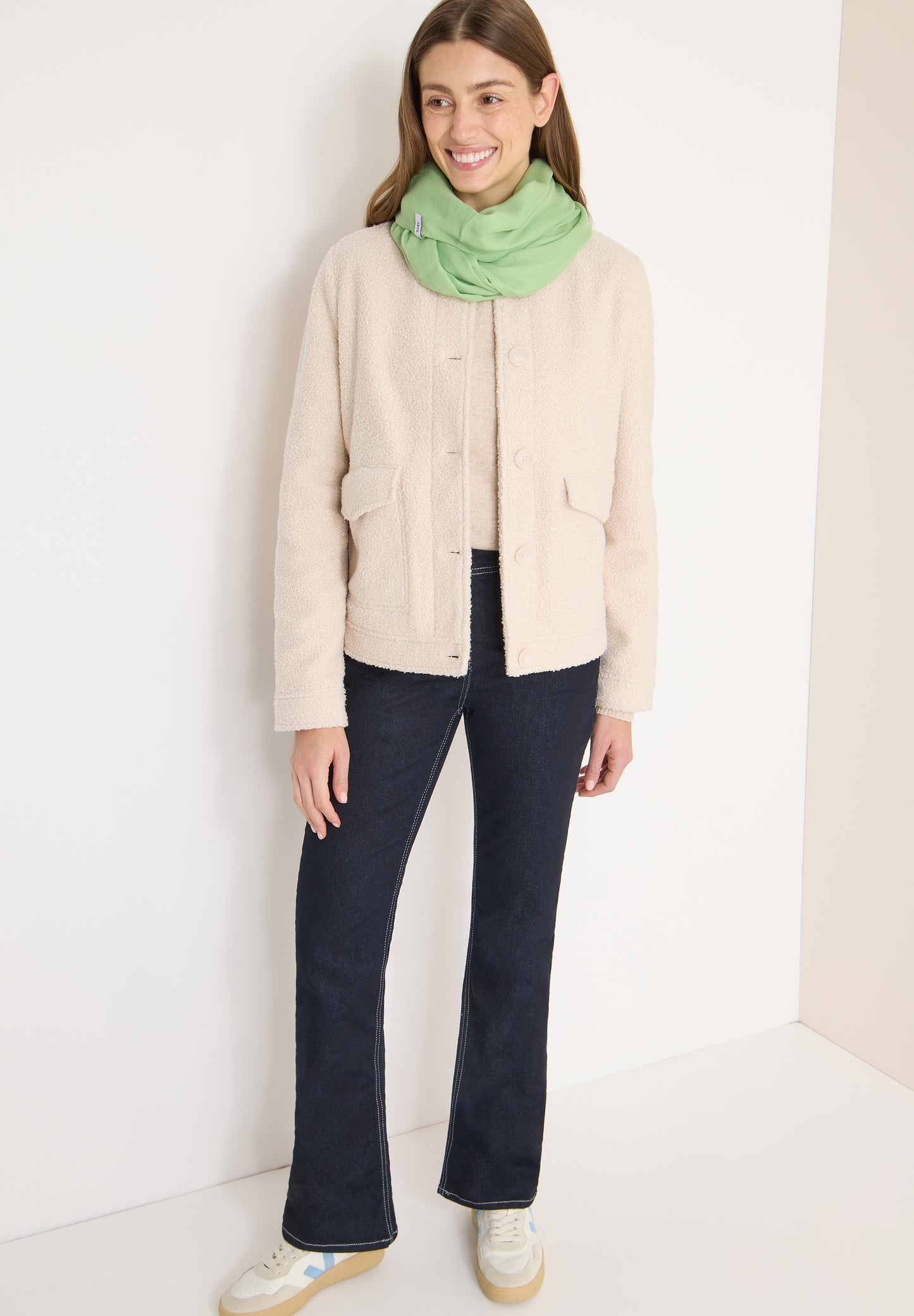 CECIL - Loop Schal in Unifarbe - Farbe: bamboo green
