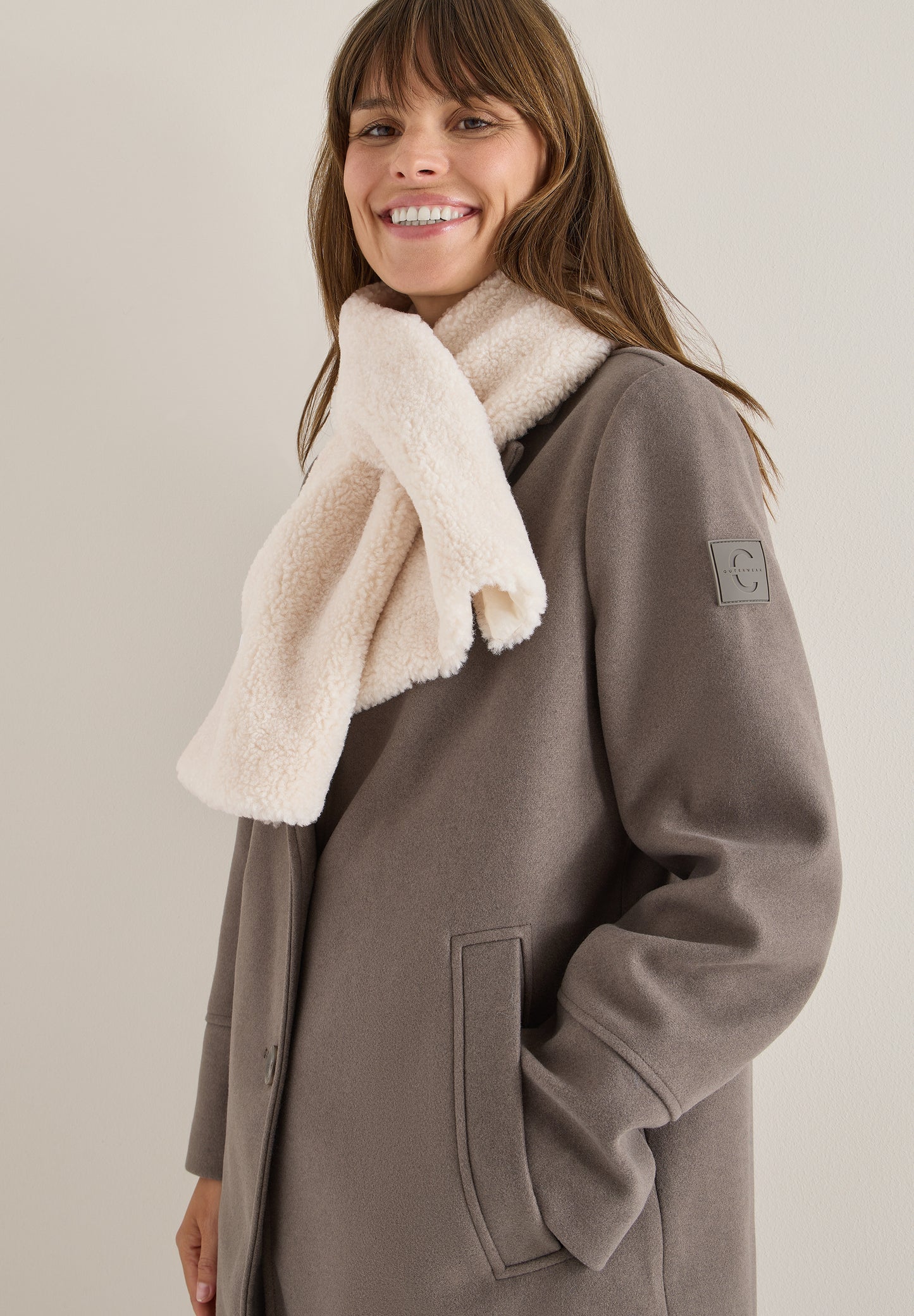 CECIL Teddy Schal - Farbe: teddy vanilla white