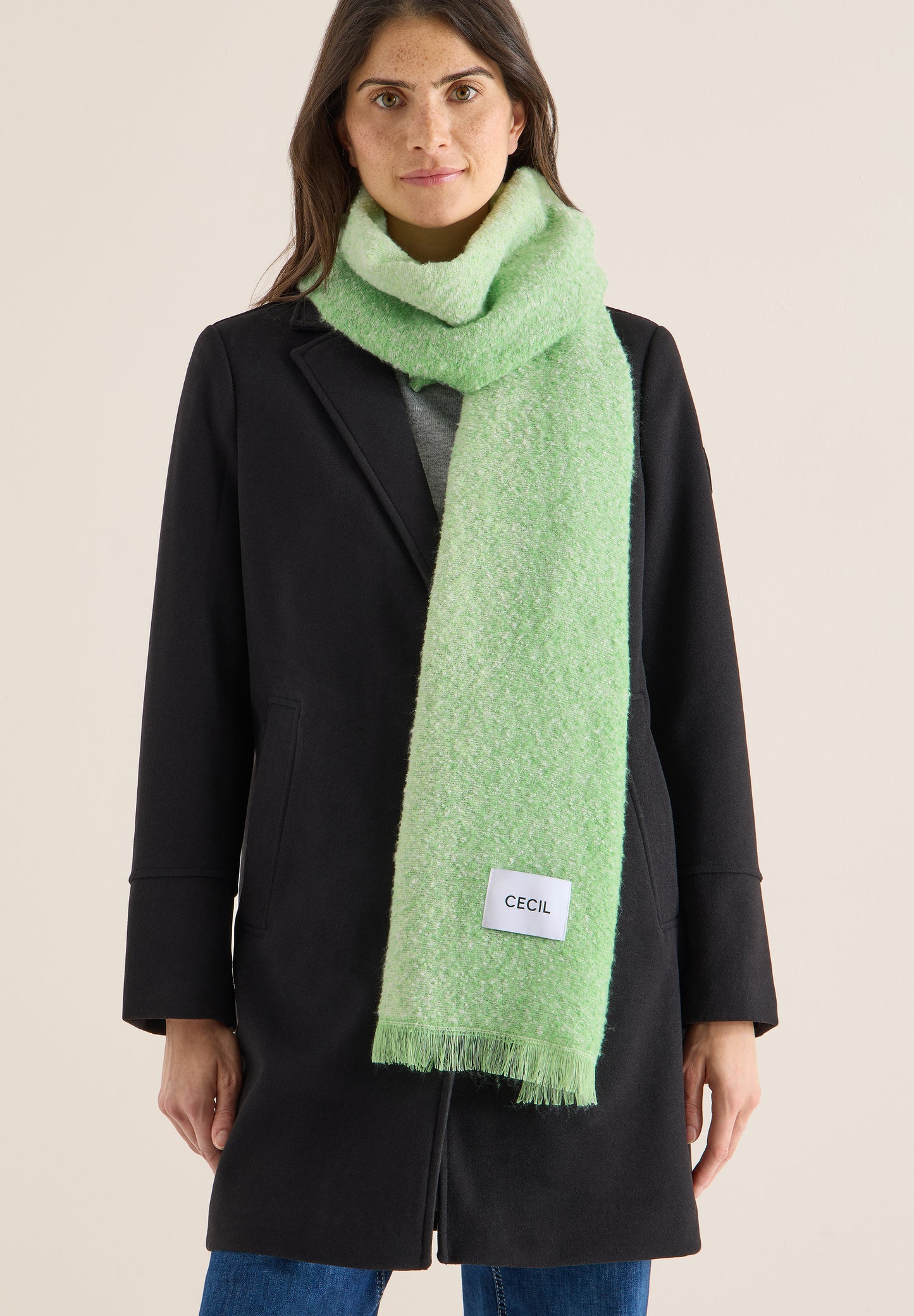 CECIL - Jacquard Schal - Farbe: dark bamboo green