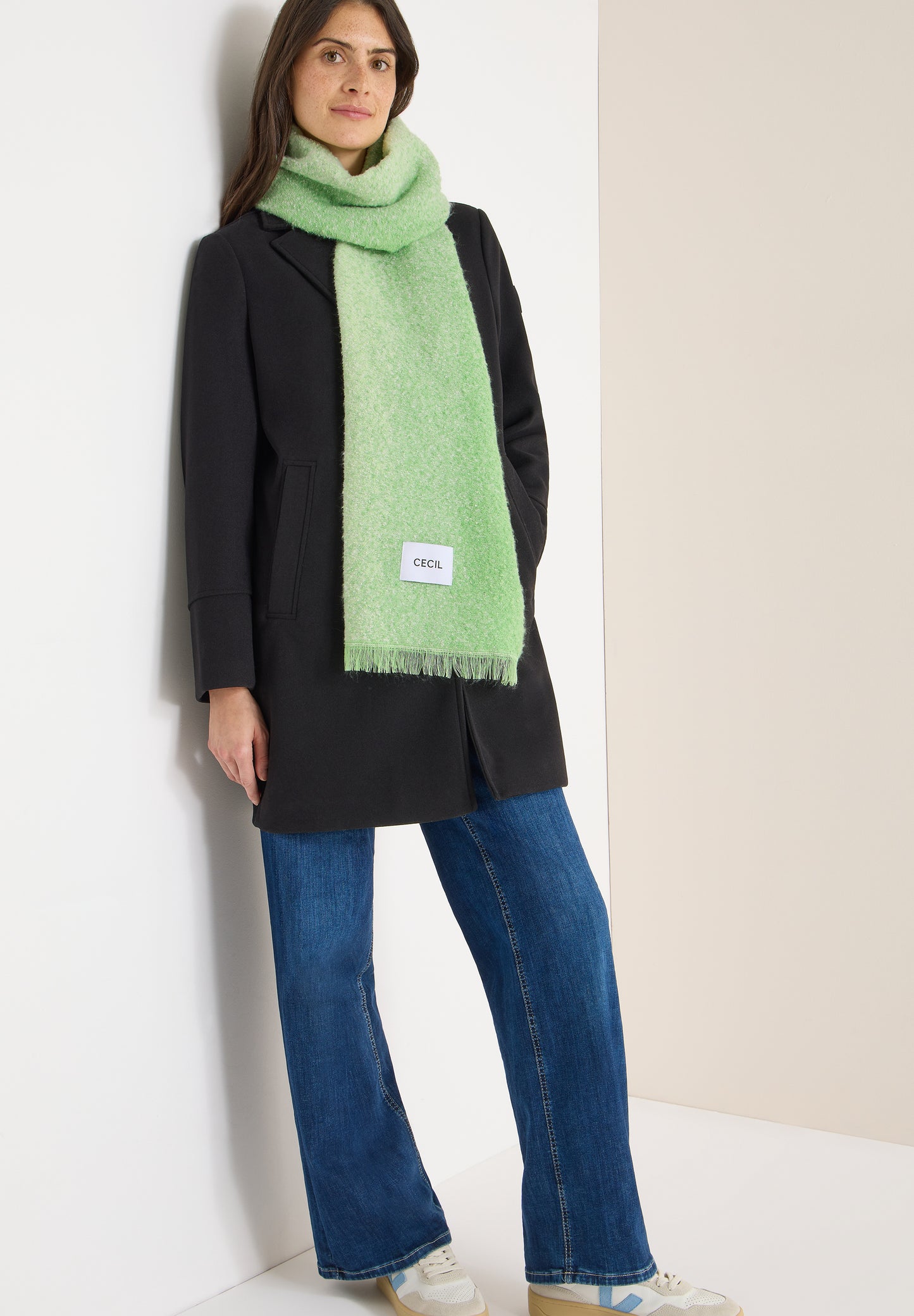 CECIL - Jacquard Schal - Farbe: dark bamboo green