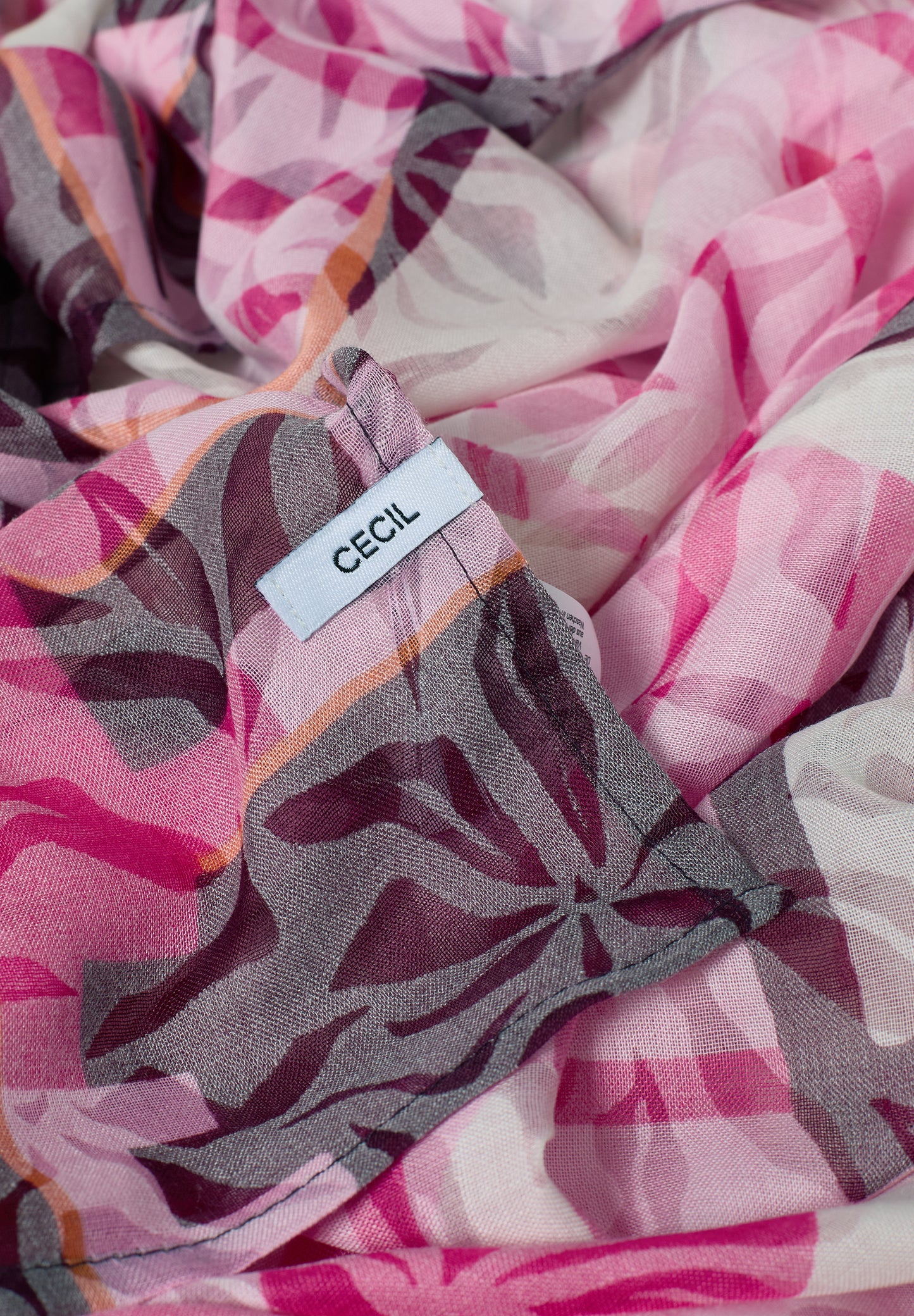 CECIL - Tuch mit floraler Ausbrenner-Optik - Farbe: beetroot pink