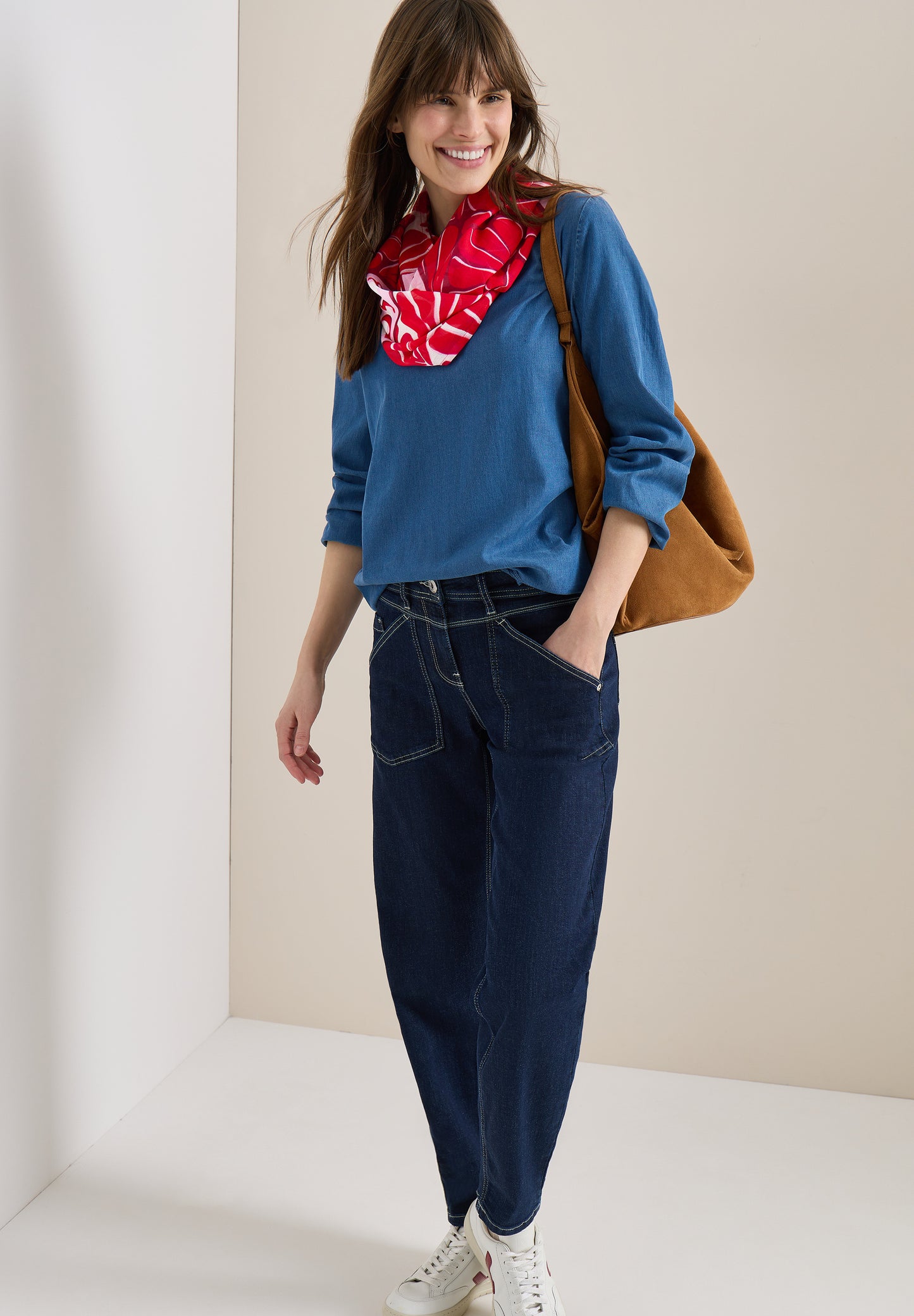 CECIL - Loop Schal mit grafischem Muster - Farbe: glazed apple red