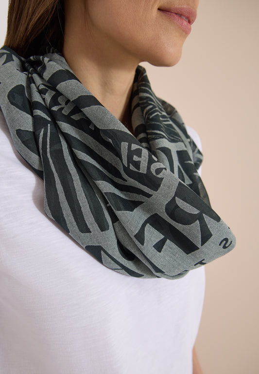 CECIL - Loop-Schal im Ausbrenner-Look - Farbe: palm breeze green