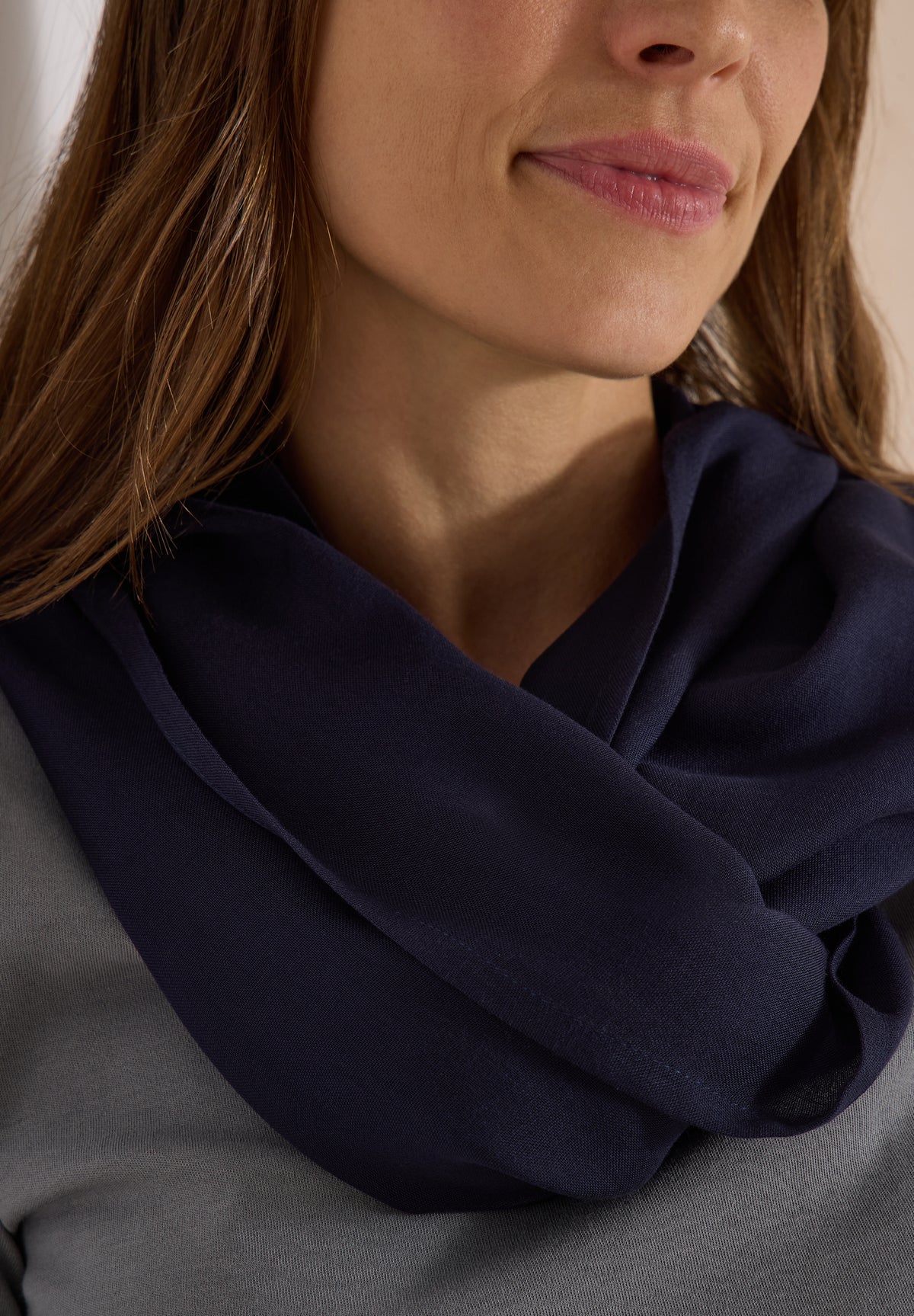 CECIL - Loop-Schal in Unifarbe - Farbe: urban dark blue