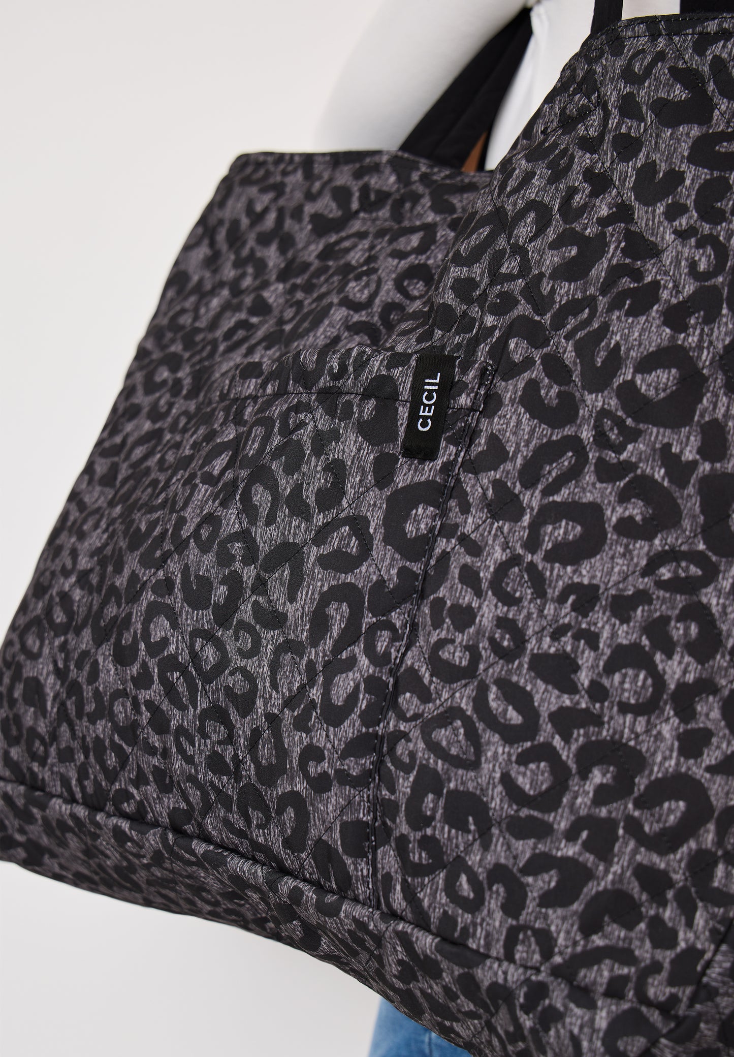 CECIL - Wendbarer Shopper - Farbe: Black