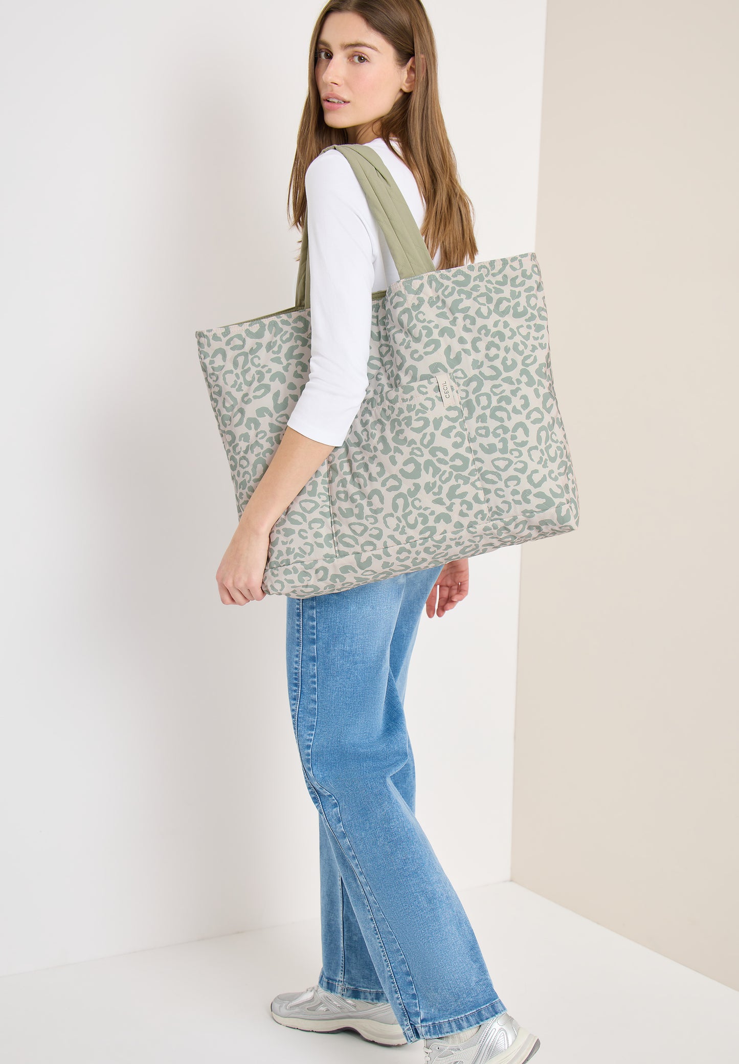 CECIL - Wendbarer Shopper - Farbe: chlorella green