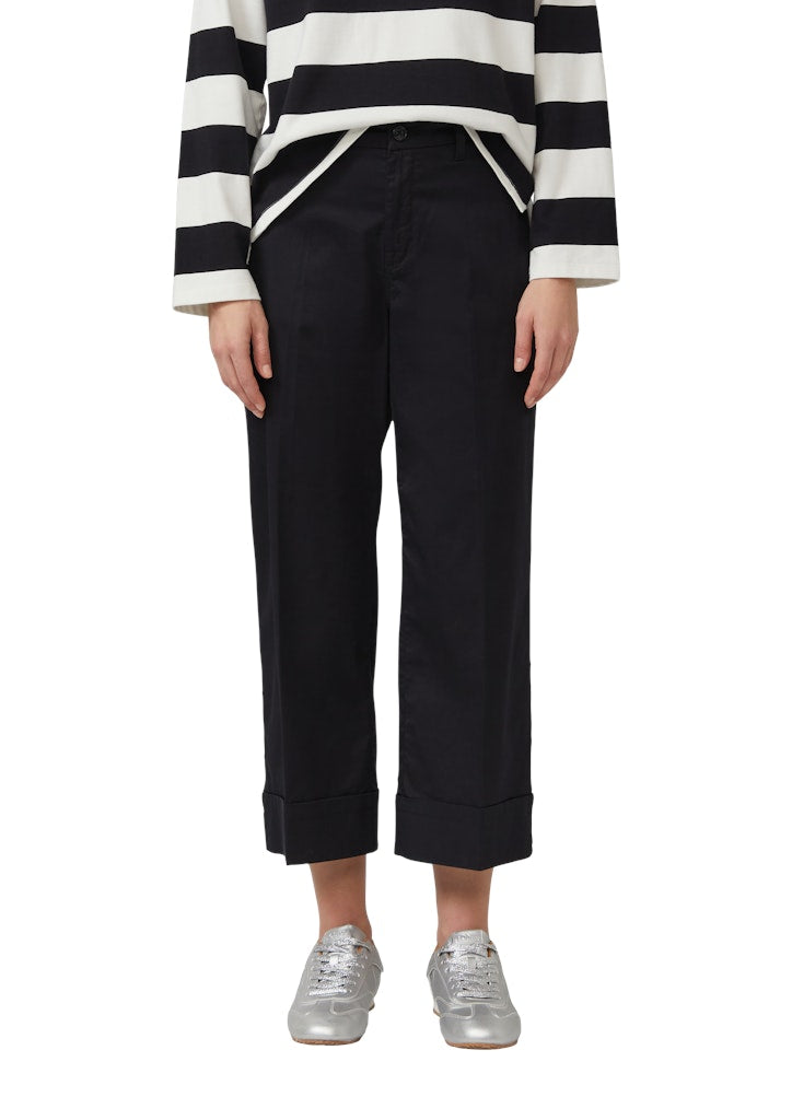 s.Oliver - High Rise-Culotte mit Umschlag - Farbe: Schwarz