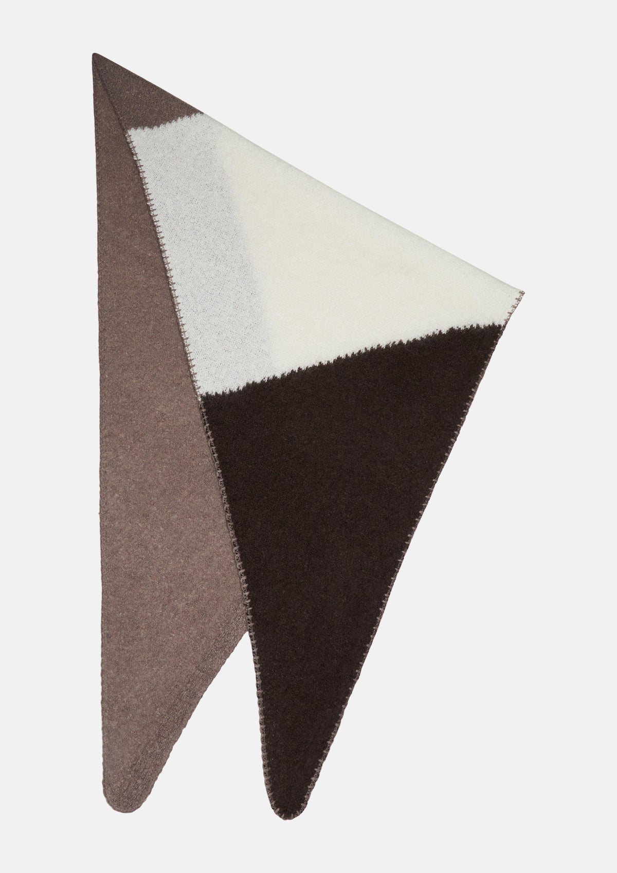 s.Oliver - Dreieckstuch aus kuscheliger Bouclé-Strickware - Farbe: Braun, mehrfarbig braun, mehrfarbig