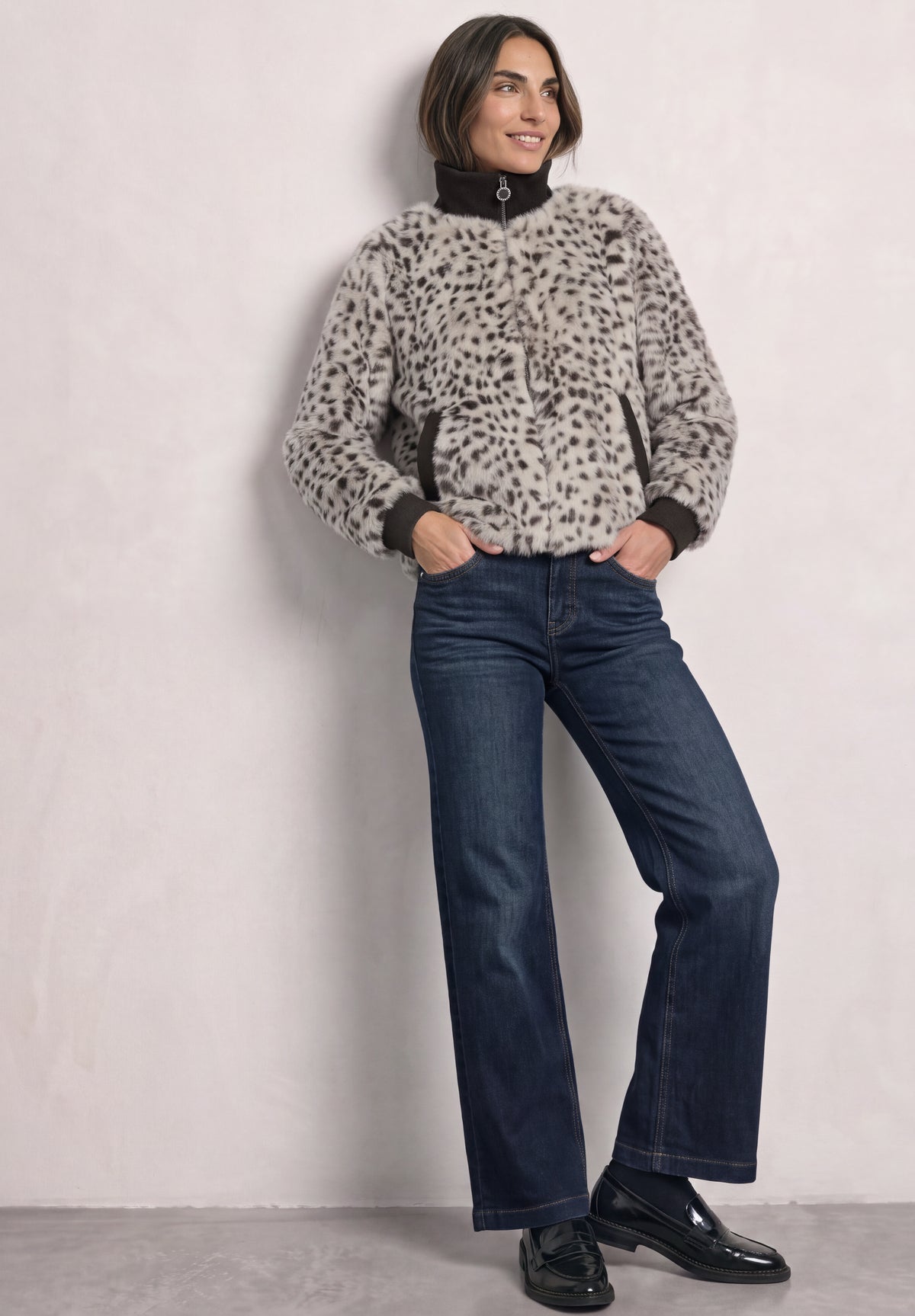 Street One Damen Fake-Fur-Jacke mit Animal Print - Dunkelbraun black coffee