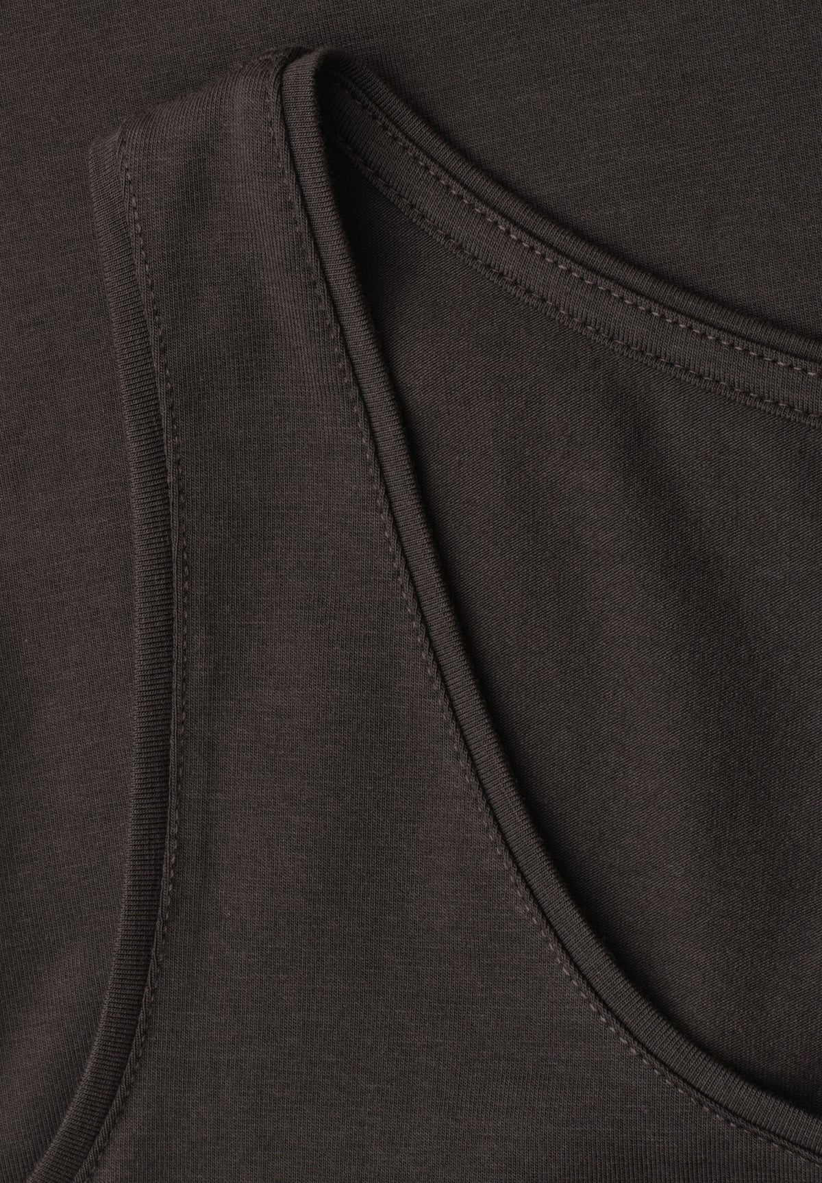 Street One Damen Basic Top mit Rundhals - Dunkelbraun black coffee