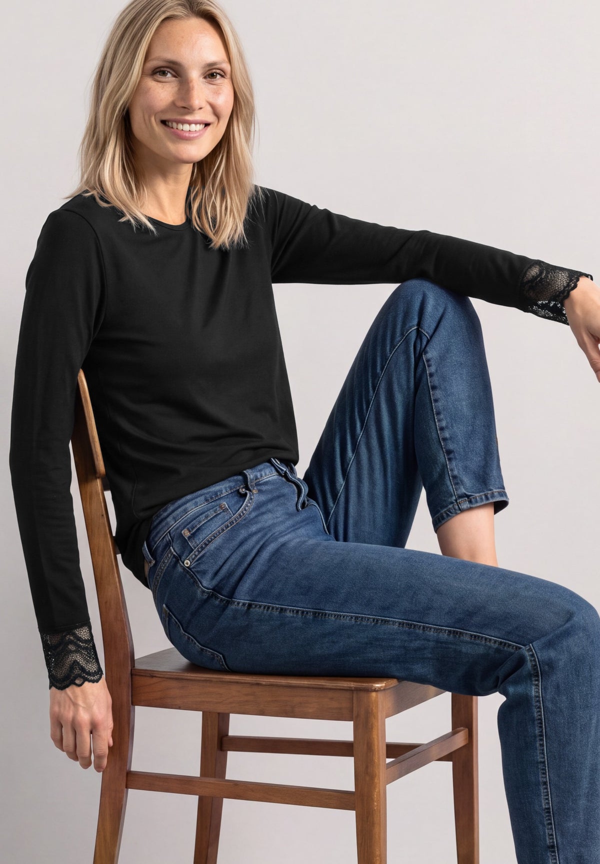 Street One Damen Langarmshirt mit Rundhals und Spitze - Schwarz Black