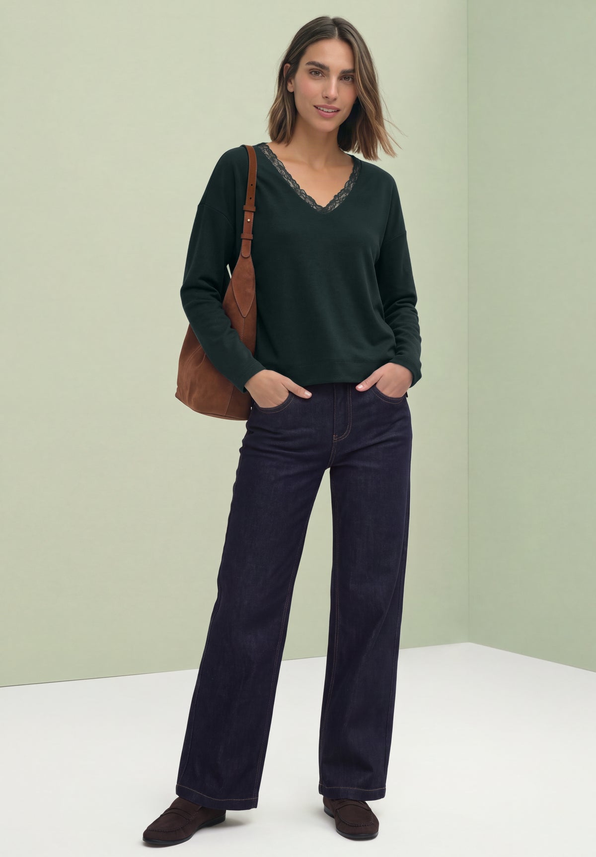 Street One Damen Langarmshirt mit V-Ausschnitt und Spitze - Grün stormy green