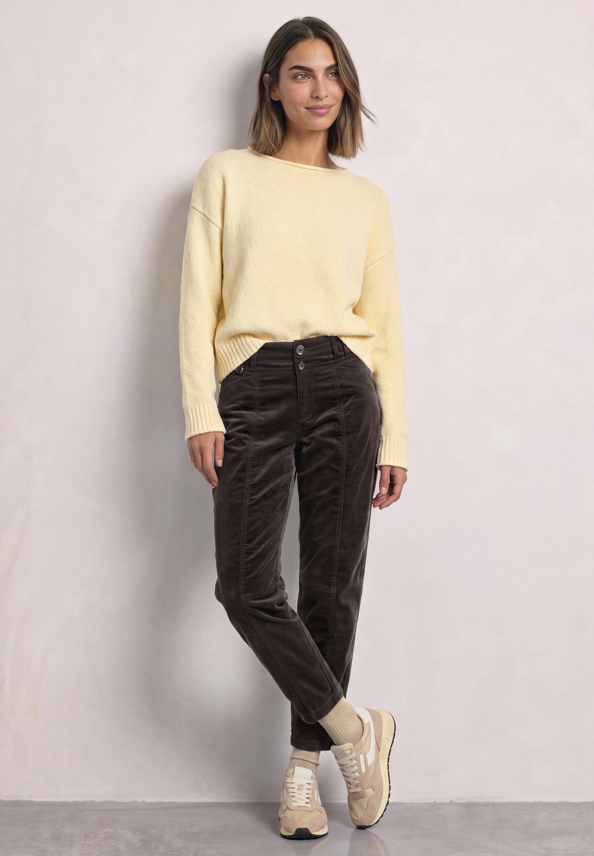Street One Damen Barrel Leg Cordhose - Dunkelbraun black coffee