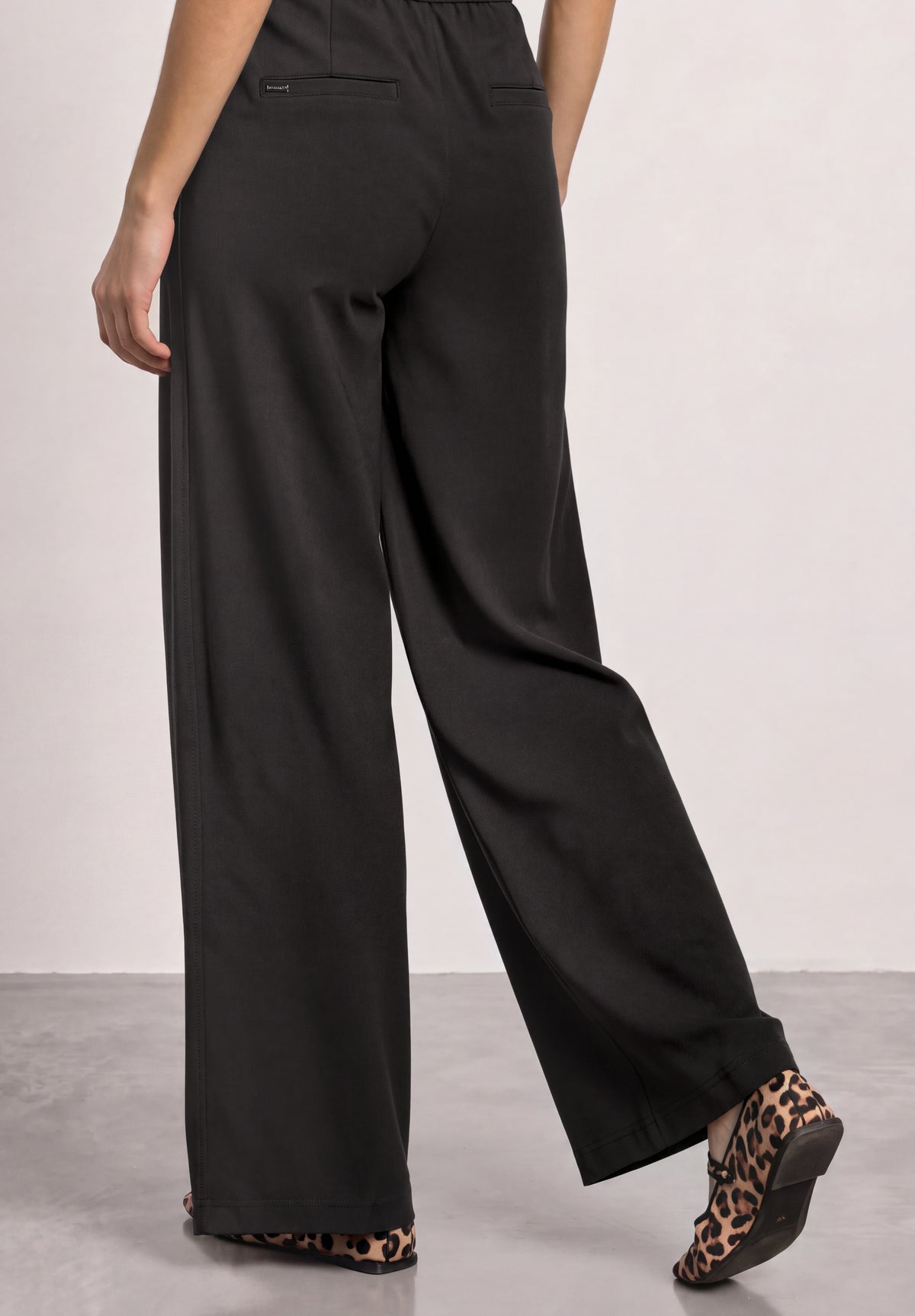 Street One Damen High Waist Straight Leg Hose - Dunkelbraun black coffee