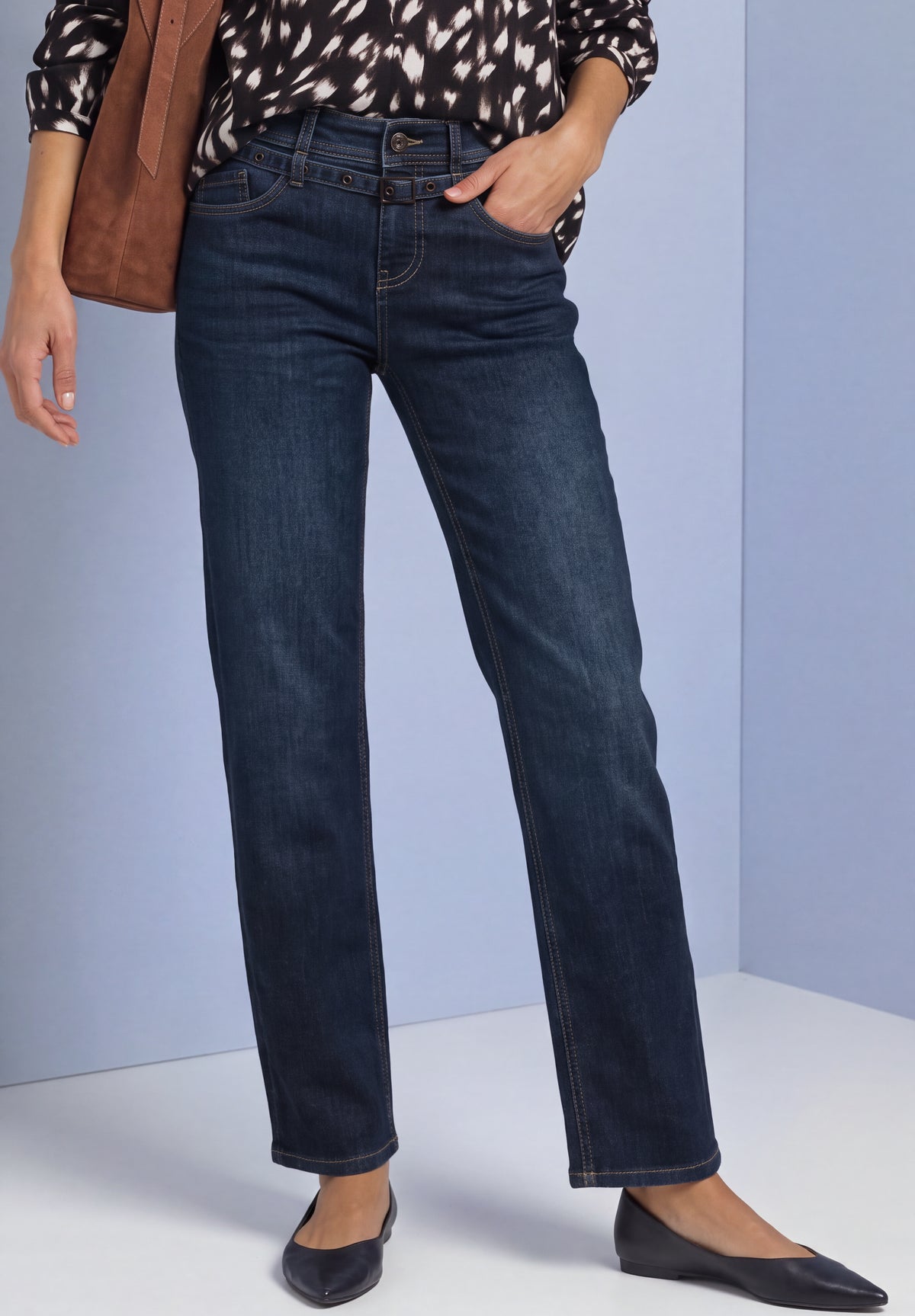 Street One Damen Straight Leg Jeans mit Gürtel - Dunkelblau Deep Blue Washed