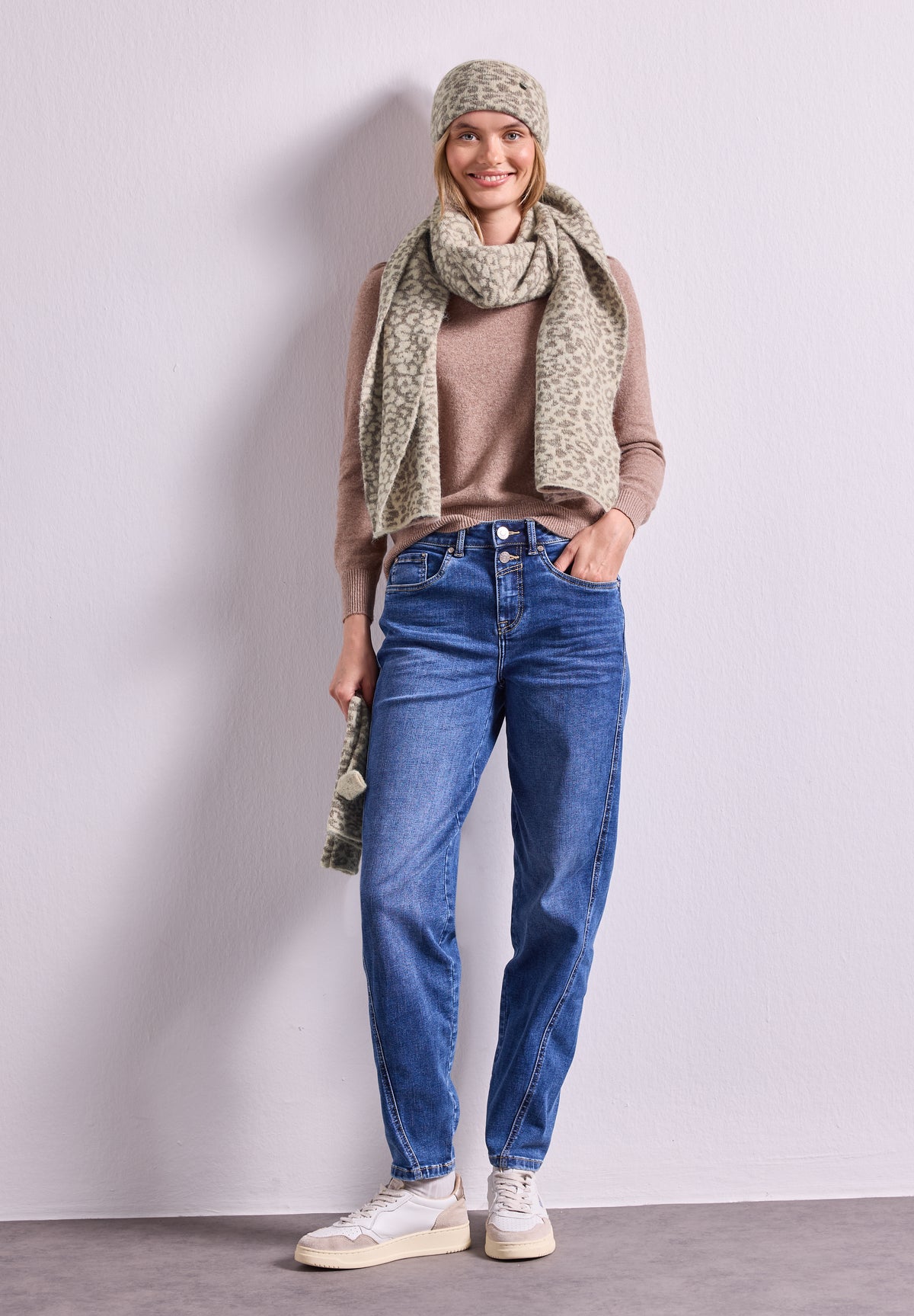 Street One Damen Jacquard-Beanie mit Leo-Muster - Beige meliert barley beige mel.