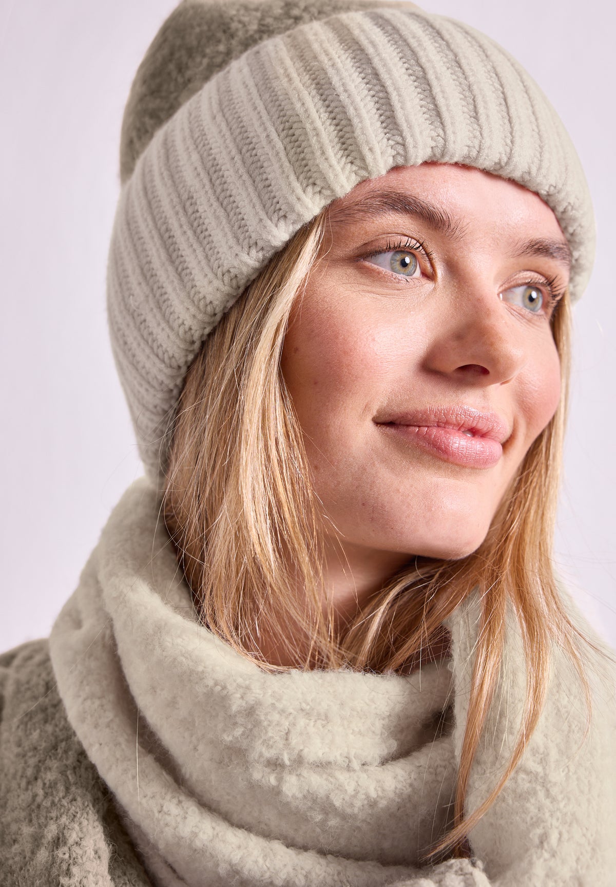 Street One Damen Bouclé-Mix Beanie - Mokkabraun Muddy Mocha