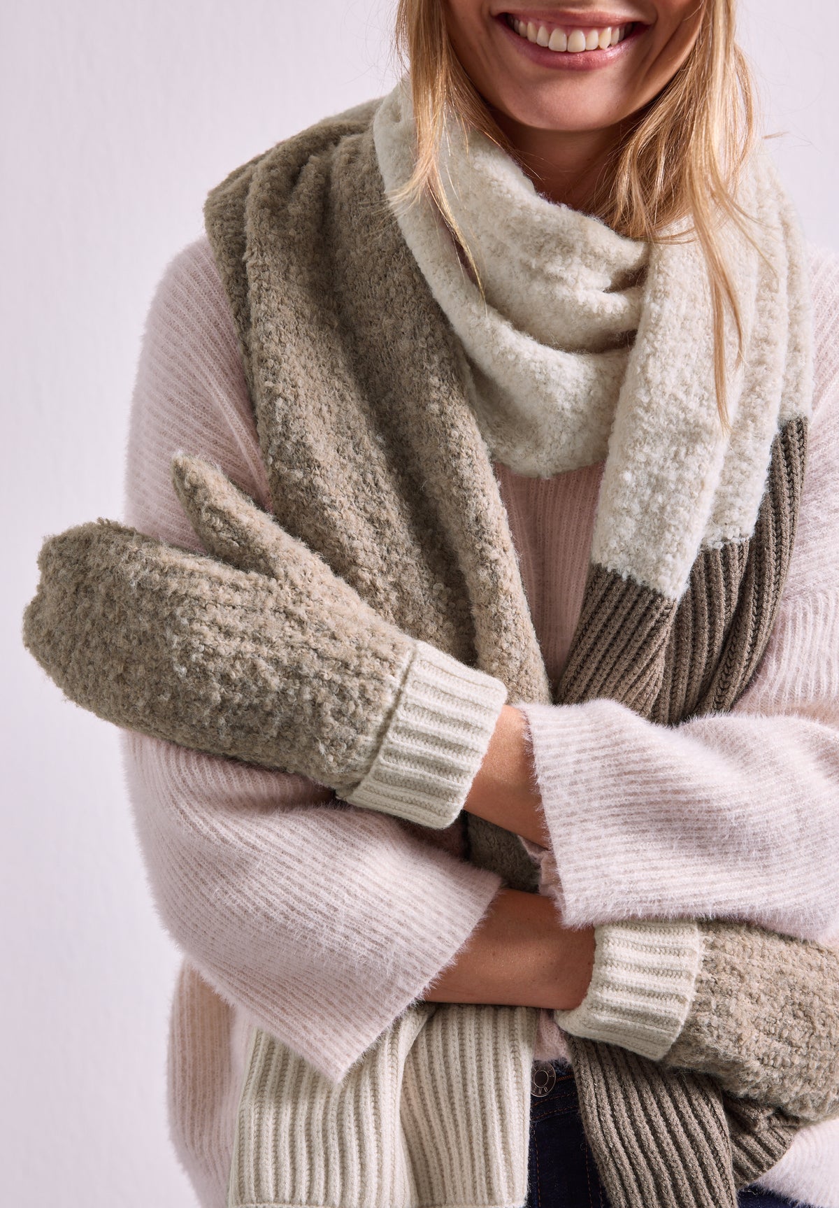 Street One Damen Bouclé-Mix Fäustlinge - Mokkabraun Muddy Mocha
