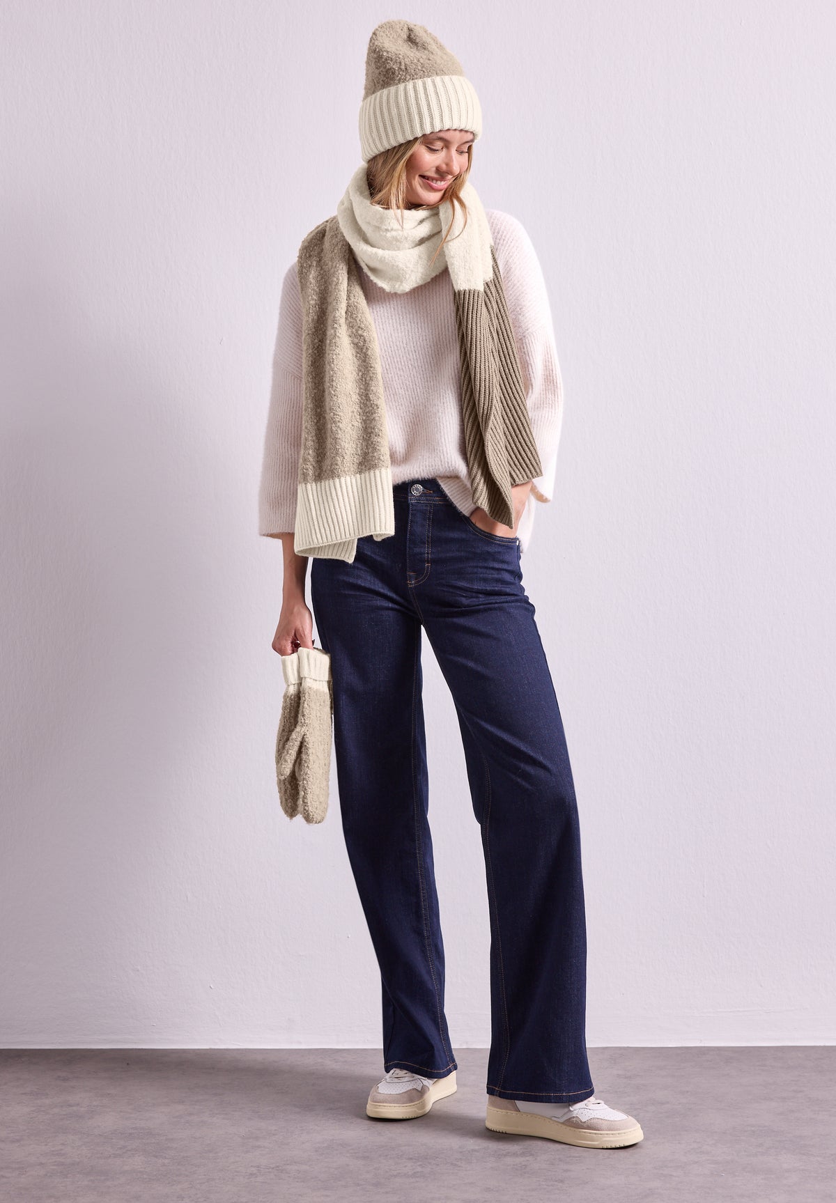Street One Damen Bouclé-Mix Schal - Mokkabraun Muddy Mocha
