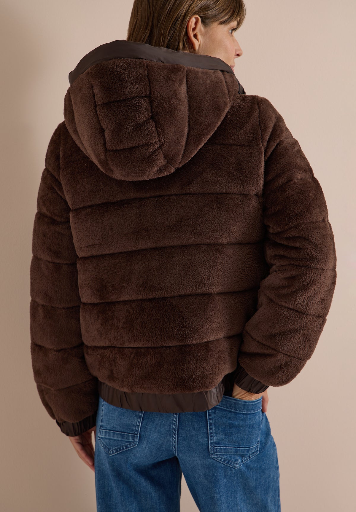 CECIL Damen Gefütterte Fake-Fur-Jacke mit Kapuze - Schokoladenbraun chocolate sauce brown