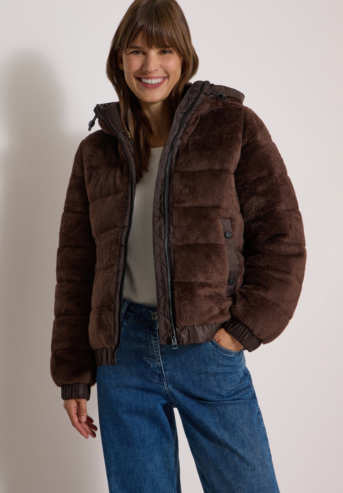 CECIL Damen Gefütterte Fake-Fur-Jacke mit Kapuze - Schokoladenbraun chocolate sauce brown