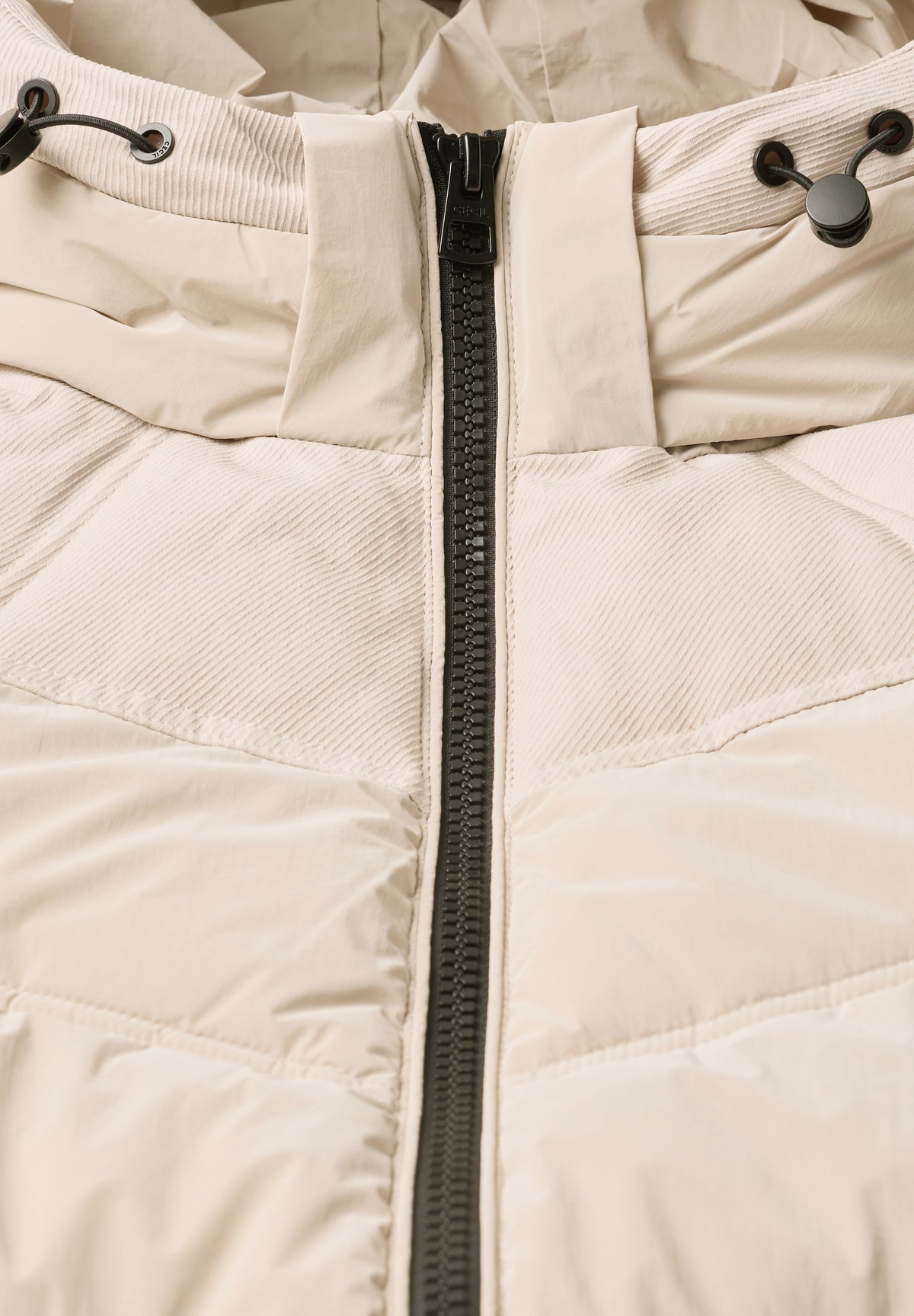 CECIL Damen Steppjacke mit Kapuze und Twilldetails - Puderbeige powder beige