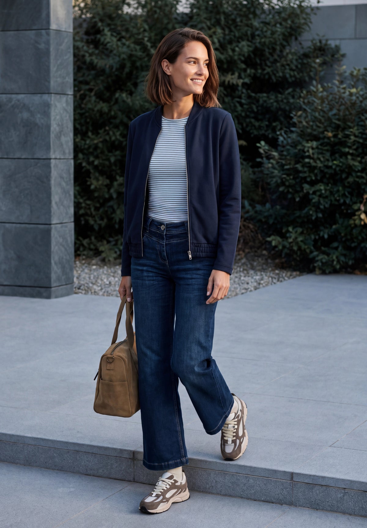 CECIL Damen Langarmshirt mit Streifen - Blau cosmopolitan blue