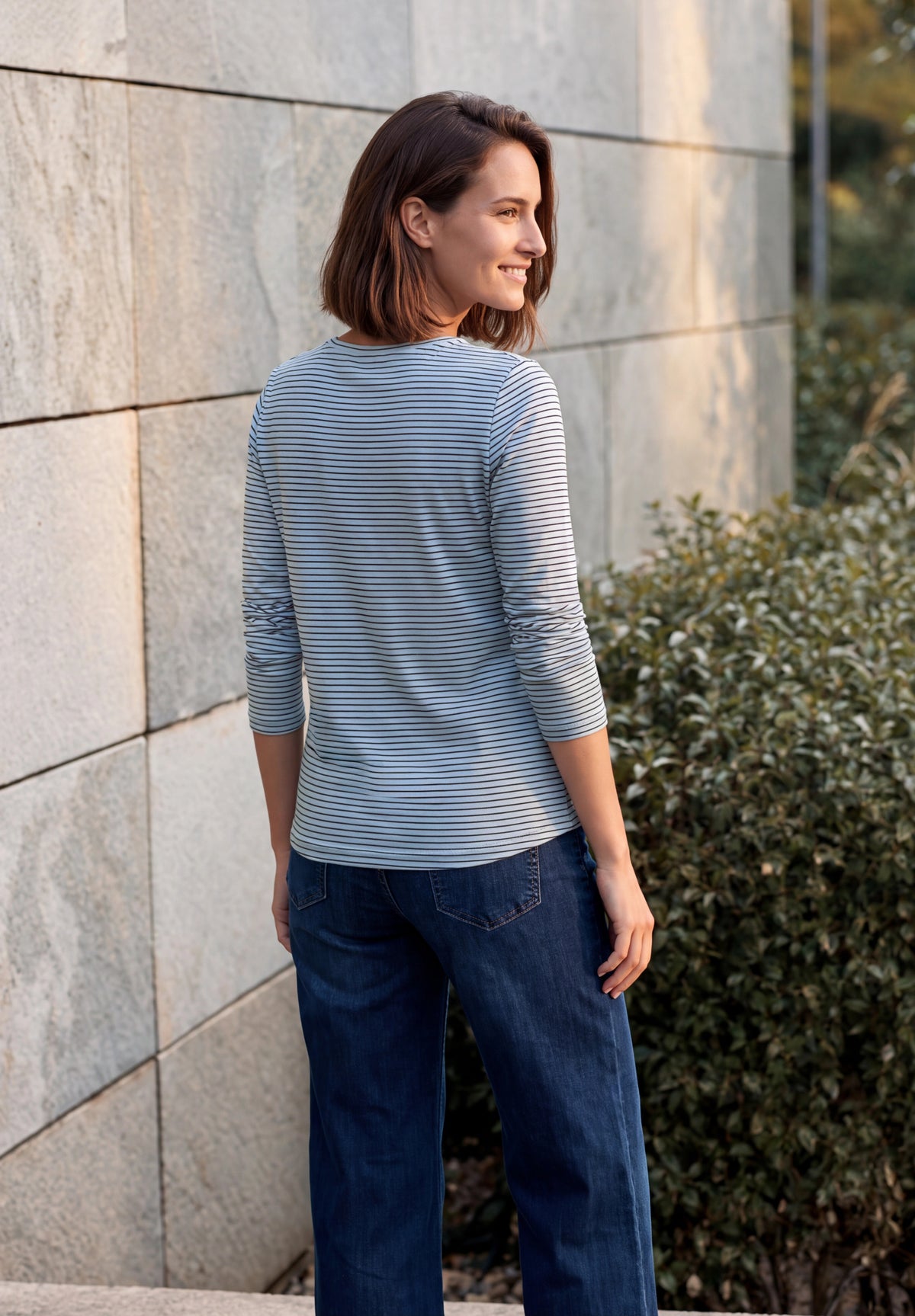 CECIL Damen Langarmshirt mit Streifen - Blau cosmopolitan blue