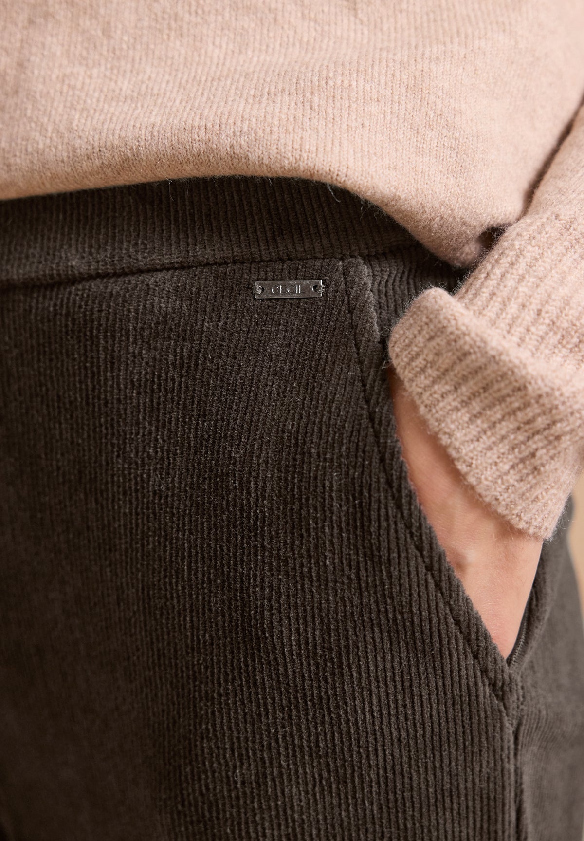 CECIL Damen High Waist Straight Leg Cordhose - Trüffelbraun truffle brown