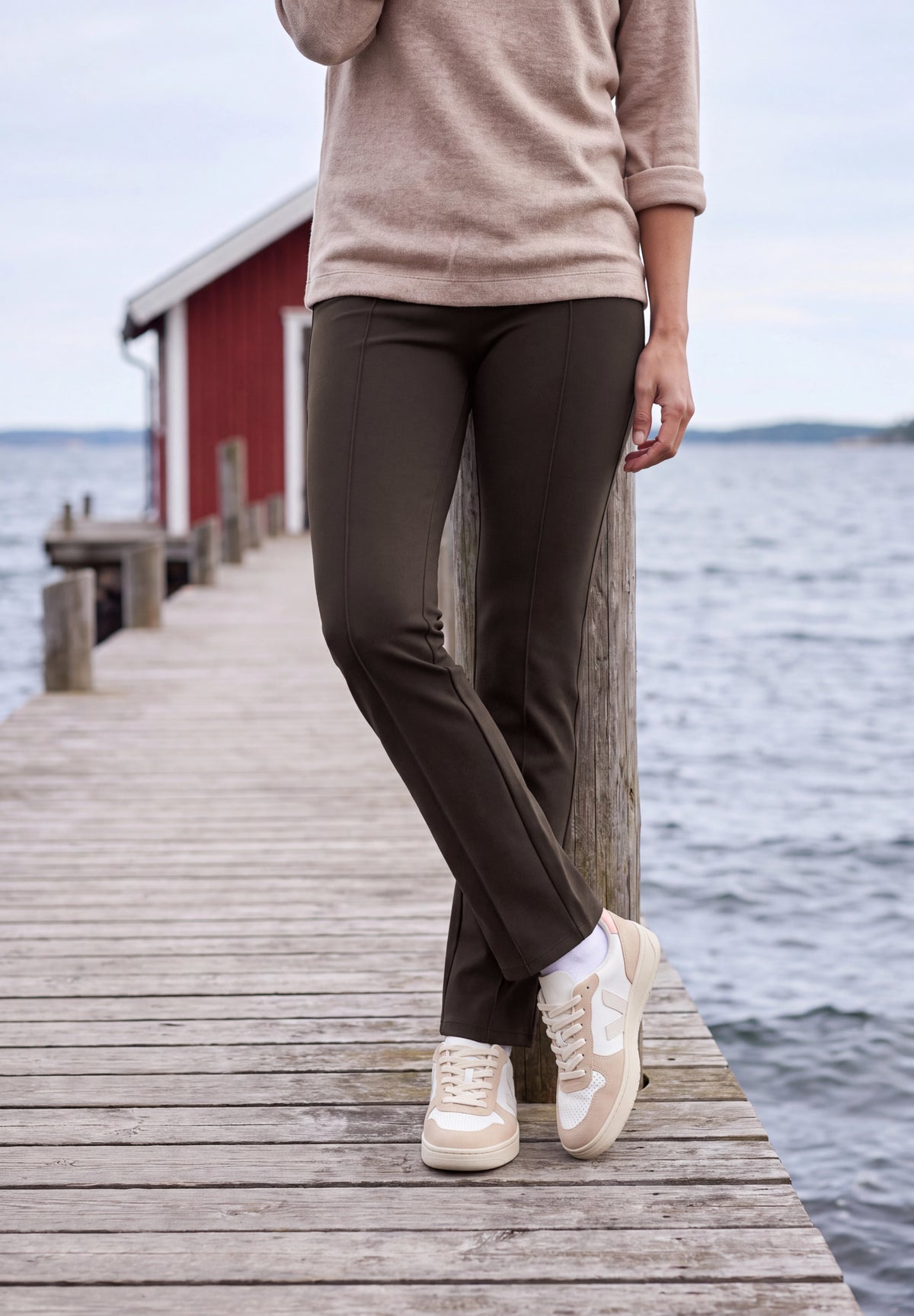 CECIL Damen High Waist Bootcut-Hose im Slim Fit - Trüffelbraun truffle brown