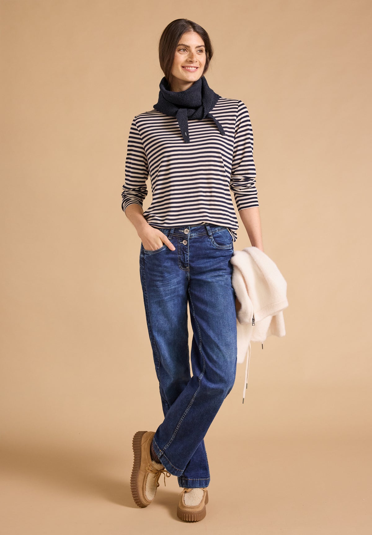 CECIL Damen Melange-Schal in Diamantform - Dunkelblau dark navy blue