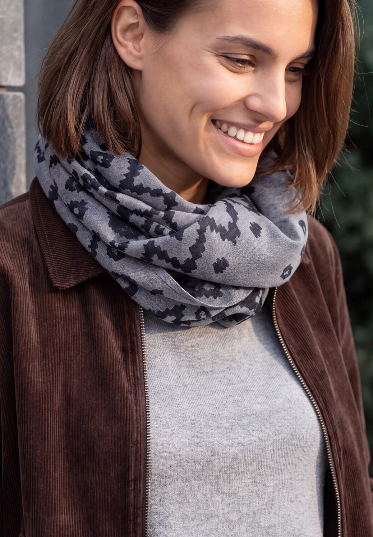 CECIL Damen Loop-Schal mit Ausbrenner-Muster - Dunkelblau urban dark blue